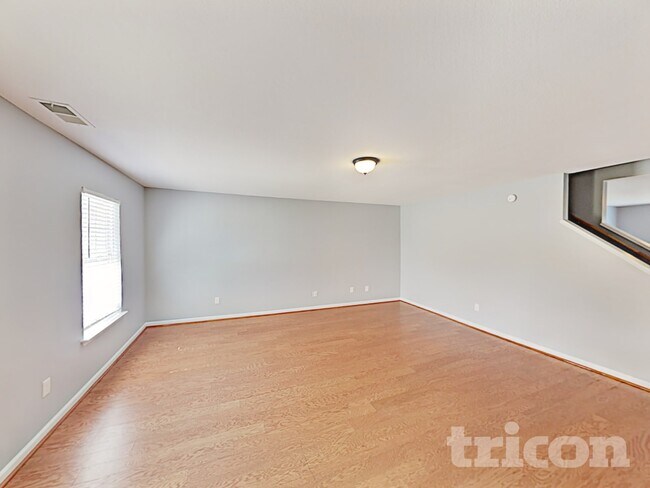 Photo - 294 Sunday Silence Ln