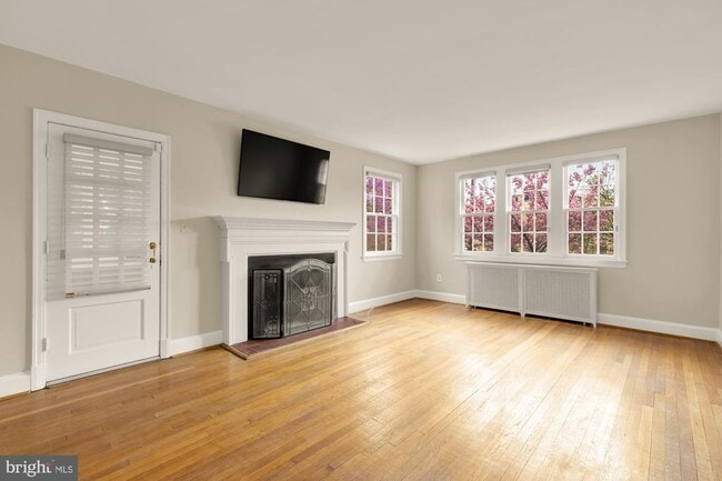 Photo - 4809 Wellington Dr