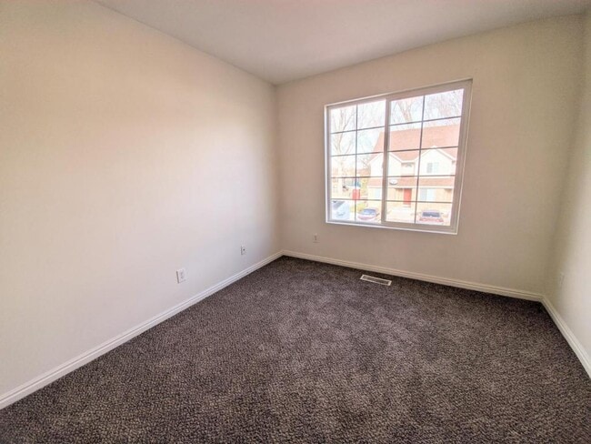 Photo - 1045 S 1200 W