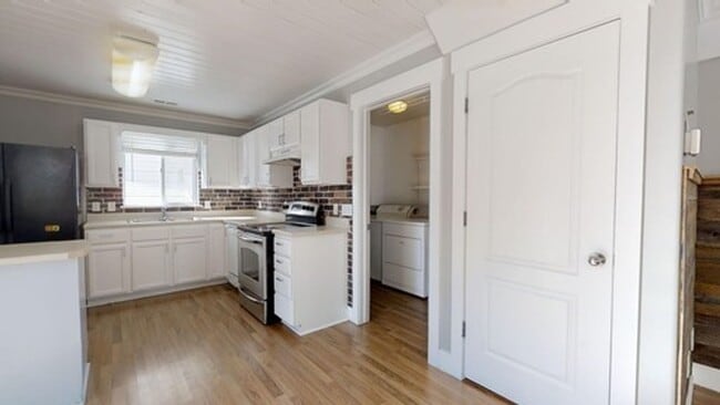 Photo - Springville Home