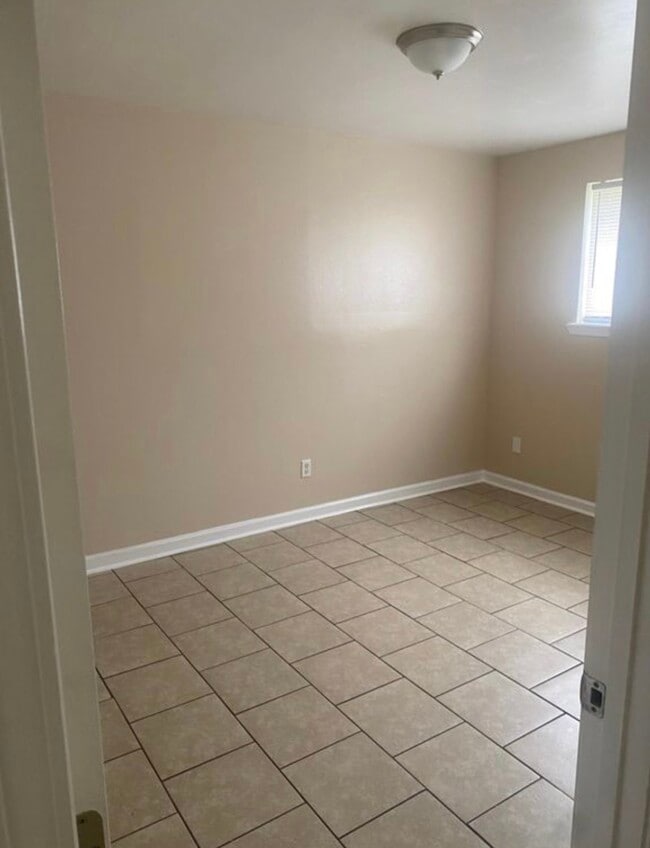 Photo - 7922 Dorsett Dr