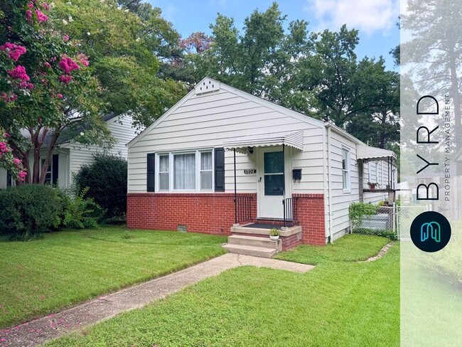 Photo - 4804 Augusta Ave