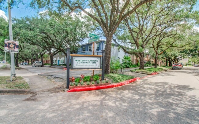 Photo - 5208 Arboles Dr