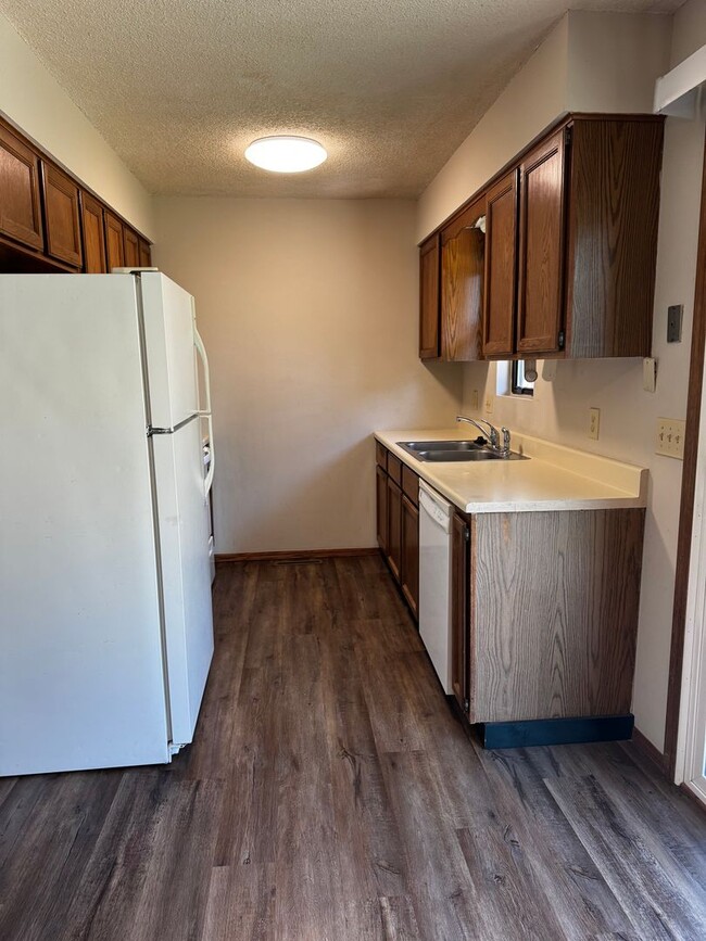 Photo - 8432-8434 W Thurman Unit 8432 W Thurman