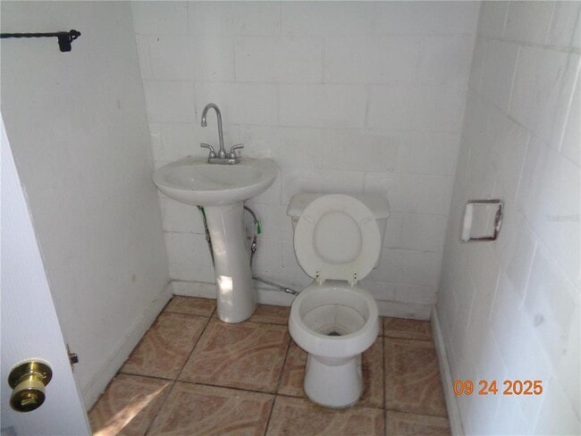 Photo - 235 Lake Gertie Rd