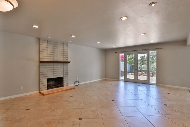 Photo - 3128 Courser Ave