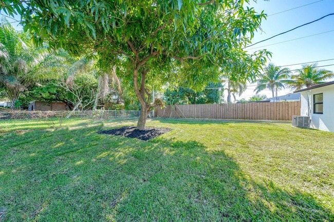 Photo - 1609 S 24th Ave