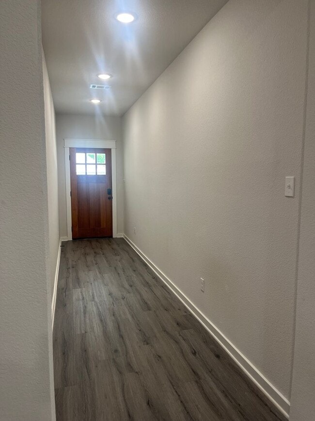 Photo - 2853 S Hills Ave