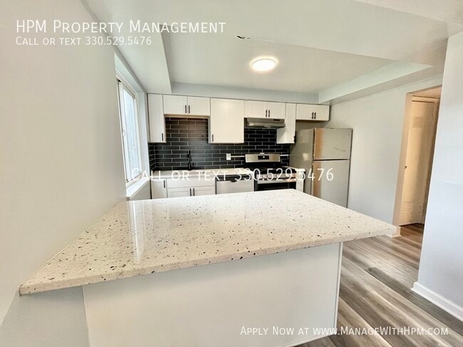 Photo - 2868 Noble Rd