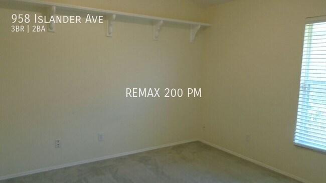 Photo - 958 Islander Ave