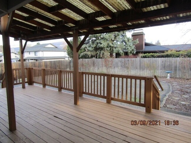 Photo - 3 bedroom, 2 bathroom, in East Medford