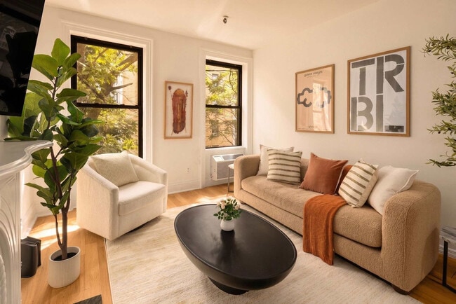 336 W 46th St Unit SI ID1541445P