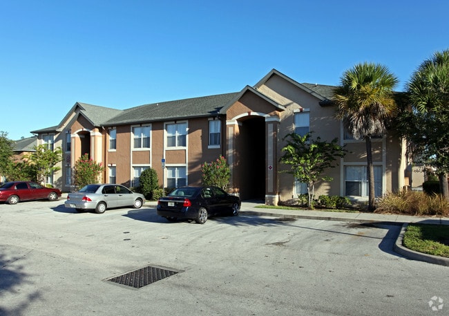 Silver Hills Apartments - Silver Hills Apartments