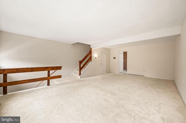 Photo - 113 Spring Ln