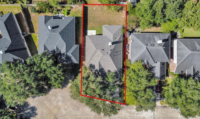 Building Photo - Charming One Story Home!