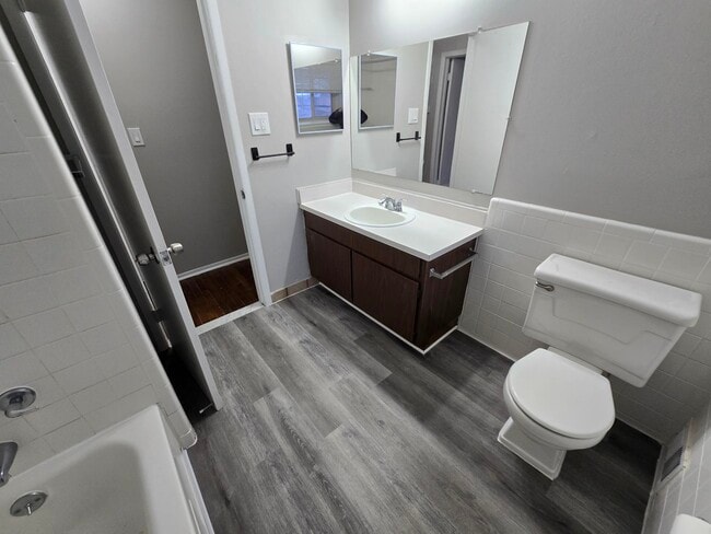 Photo - The Marshall Place