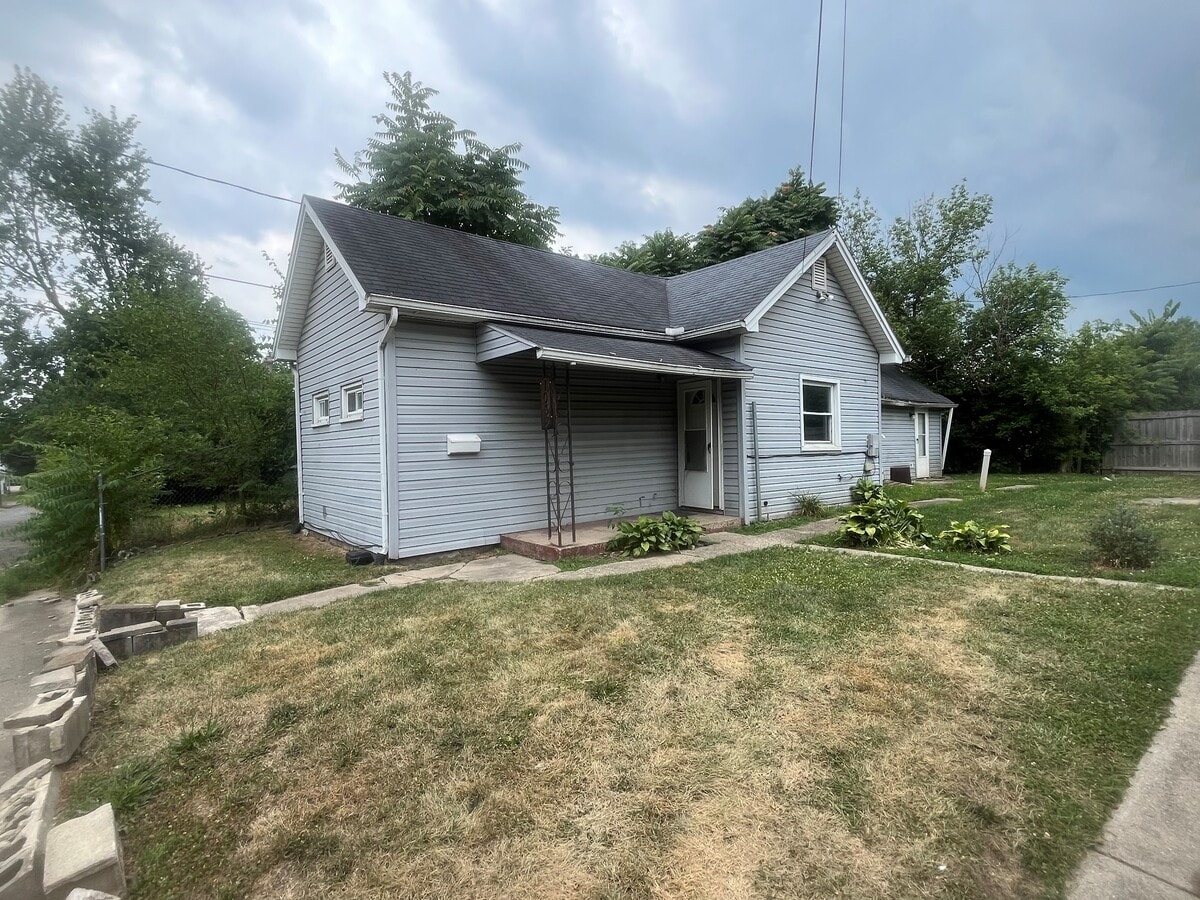 Photo - 1038 Middle St