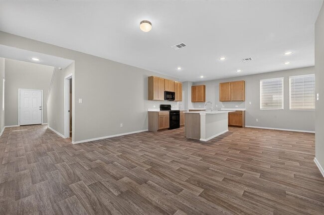 Photo - 2704 Towy Rd
