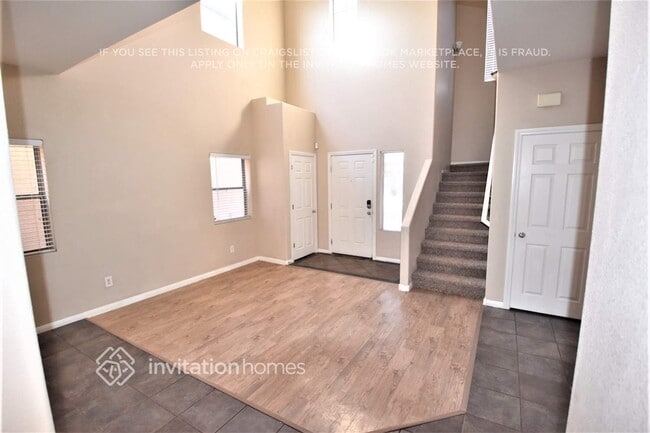 Photo - 2868 Canonero St