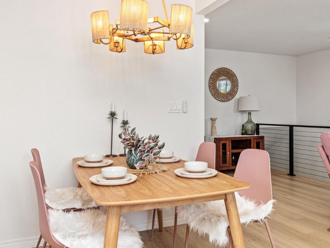 Photo - 425 N Nevada St