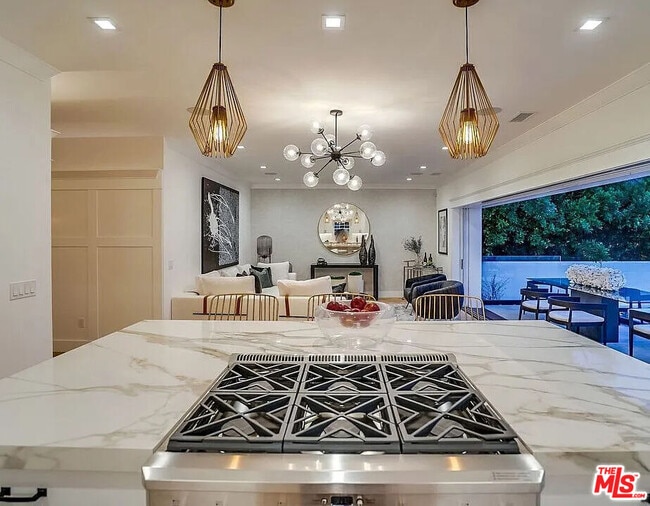 Photo - 1524 N Sierra Bonita Ave