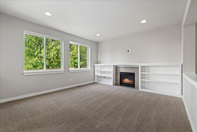 Photo - **Move-In Special** Stunning 4 bed, 2.5 ba...