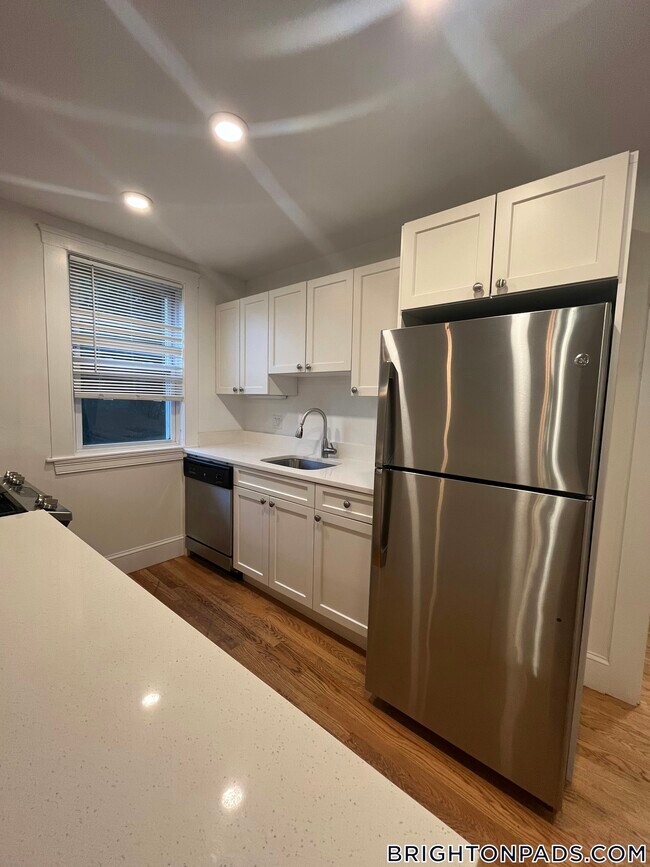 Photo - 38 Newton St Unit 2