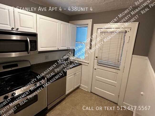 Photo - 438 Stanley Ave Unit 438 4