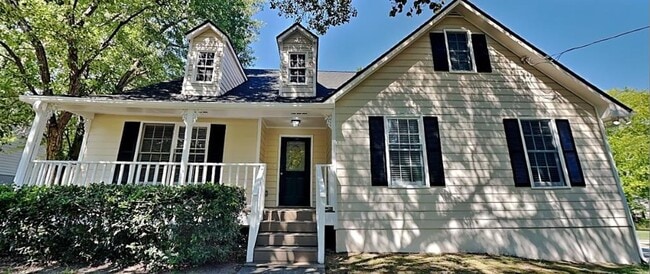 Building Photo - 2994 Brooks Dr