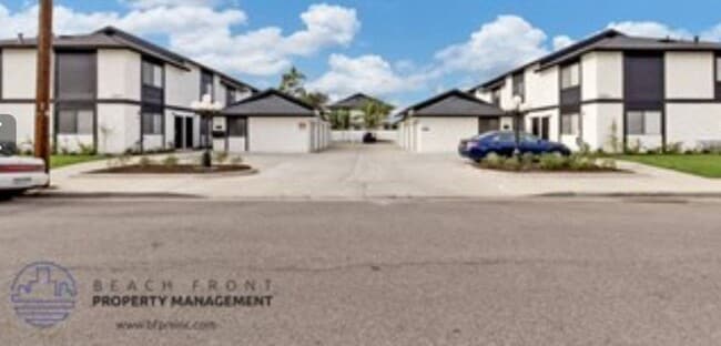 13881-13891 Cedar St. and 13872-13882 Locu... - 13881-13891 Cedar St. and 13872-13882 Locu... Apartments