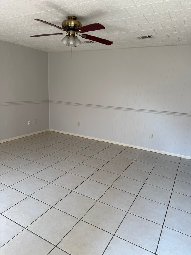 Photo - 5845 Pine Hill Dr