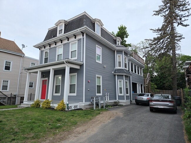Photo - 1000 River St Unit Apt 3