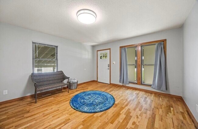 Photo - 1815 N Woolsey Ave