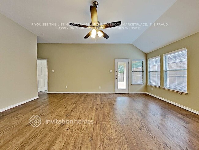 Photo - 510 Maplewood Dr