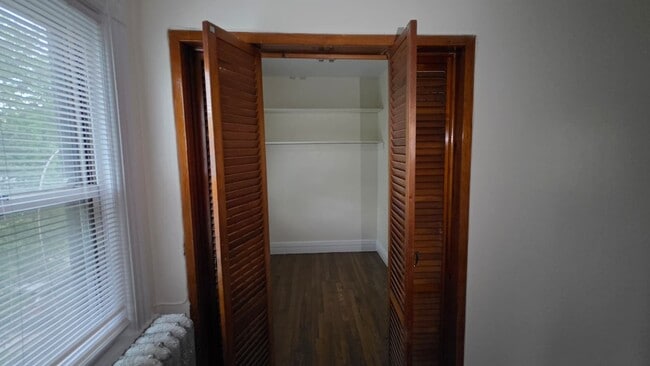 Photo - 407 N MacQuesten Pkwy Unit 2