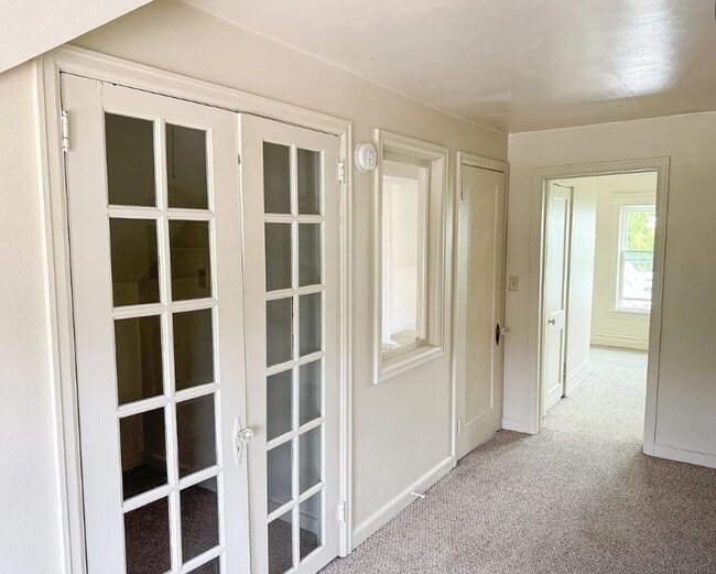 Photo - 1804 E 4th St Unit 3