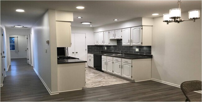 Photo - 18 John St Unit 18-2A