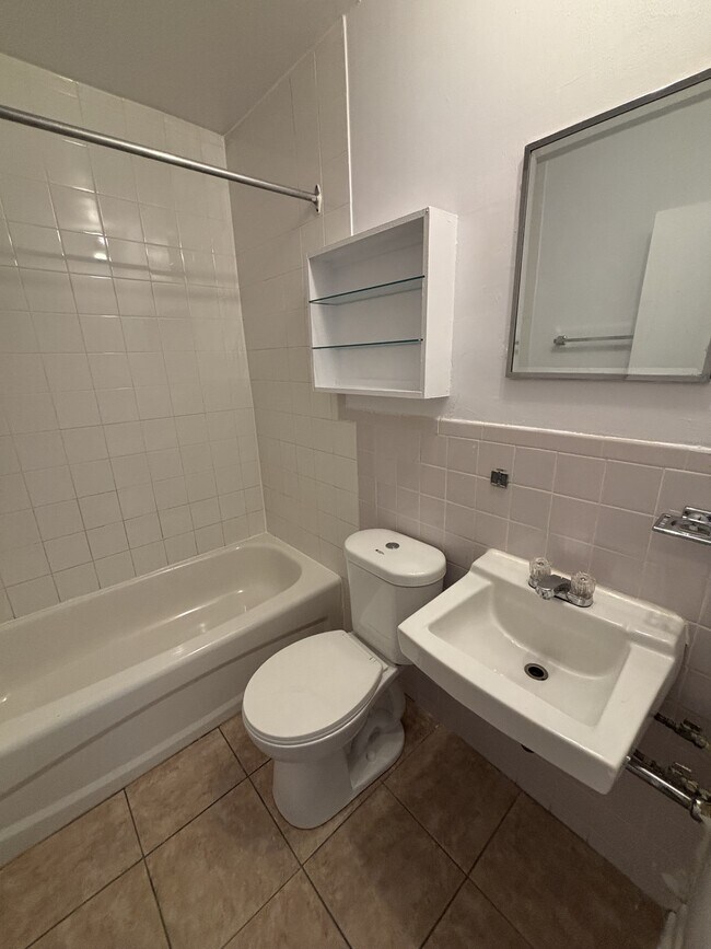 Photo - 345 Laurier Ave E Unit 706