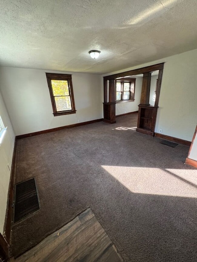 Photo - 4316 Warsaw St