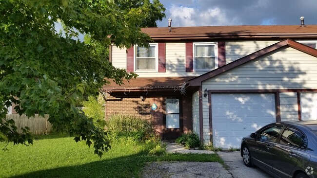 Building Photo - 304 Walnut Cir Rental