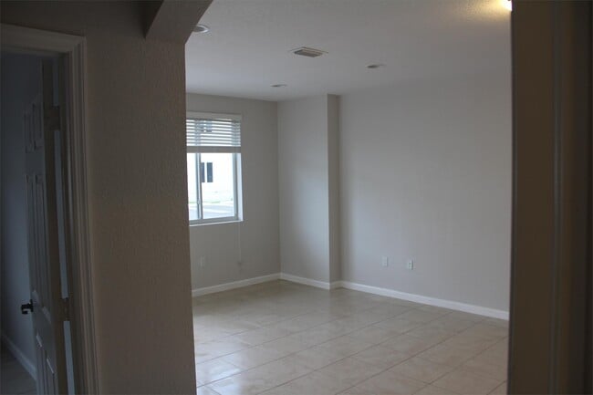 Photo - 25050 SW 134th Ave