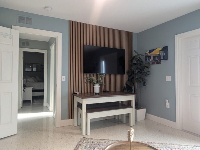 7611 19th Ave NW Unit SI ID1613732P