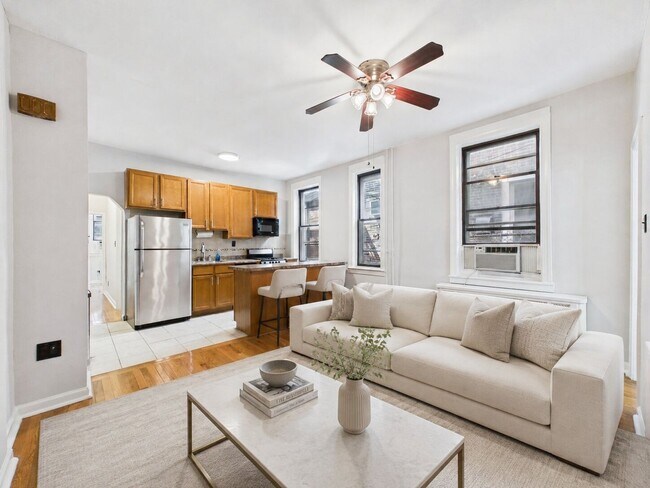 Photo - 140 N 21st St Unit #1R