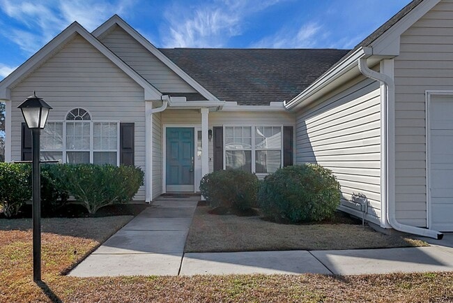 Photo - Beautiful Home in Goose Creek 3 Bedroom/2 ...