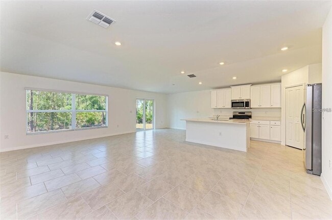 Photo - 1207 Sheehan Blvd