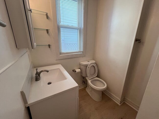 Photo - 5 Clinton St Unit 1