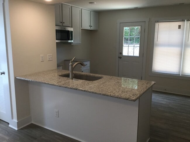 Photo - Townhouse in Blackstone-Fort Pickett Area