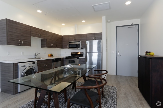Westmore Apt