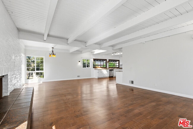 Photo - 3900 Pacific Ave Unit 1