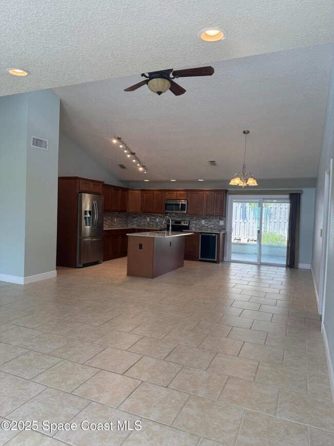 Photo - 189 Ocean Breeze Cir